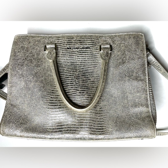 MICHAEL KORS SELMA ZIP SATCHEL - Picture 3 of 7